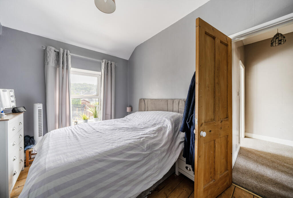 1316802-17-68679b...