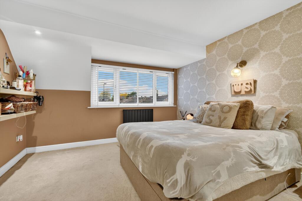 Bedroom 1 (1)