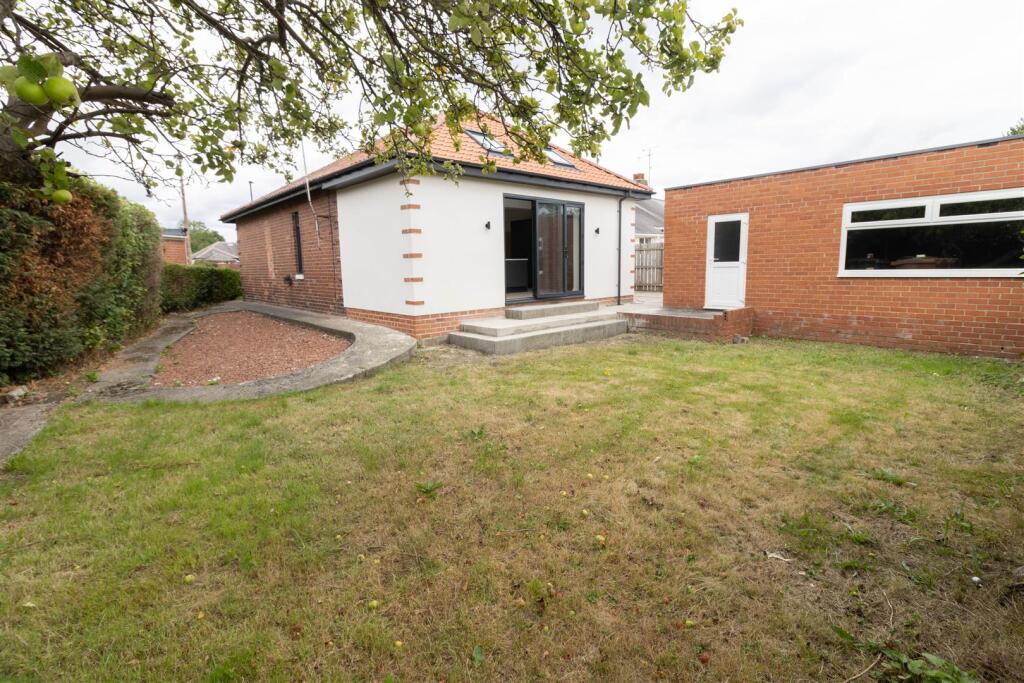 Rear &amp; Side Garden