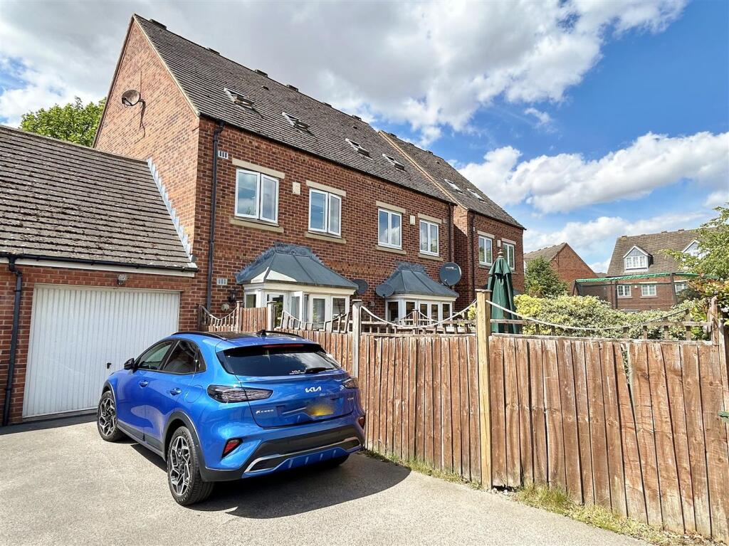 Rear External