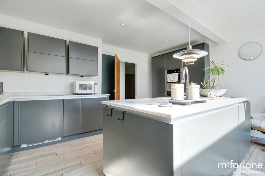 Open Plan Kitchen &amp; Dining