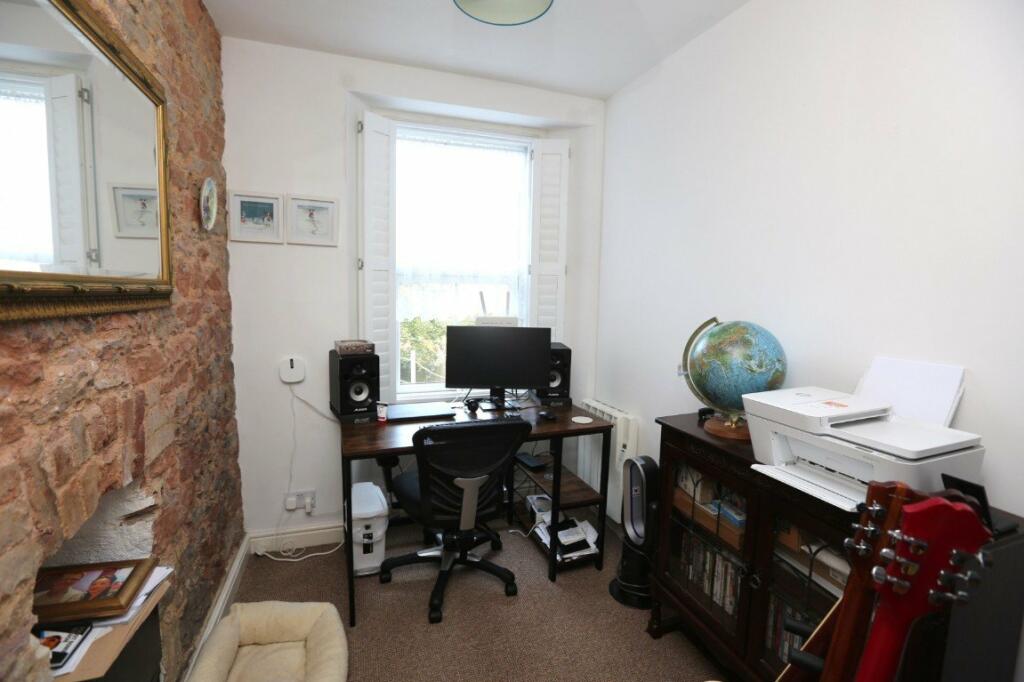 bed 3_1696335835203.jpg-big