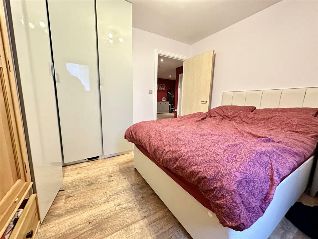 Bedroom 2.jpg