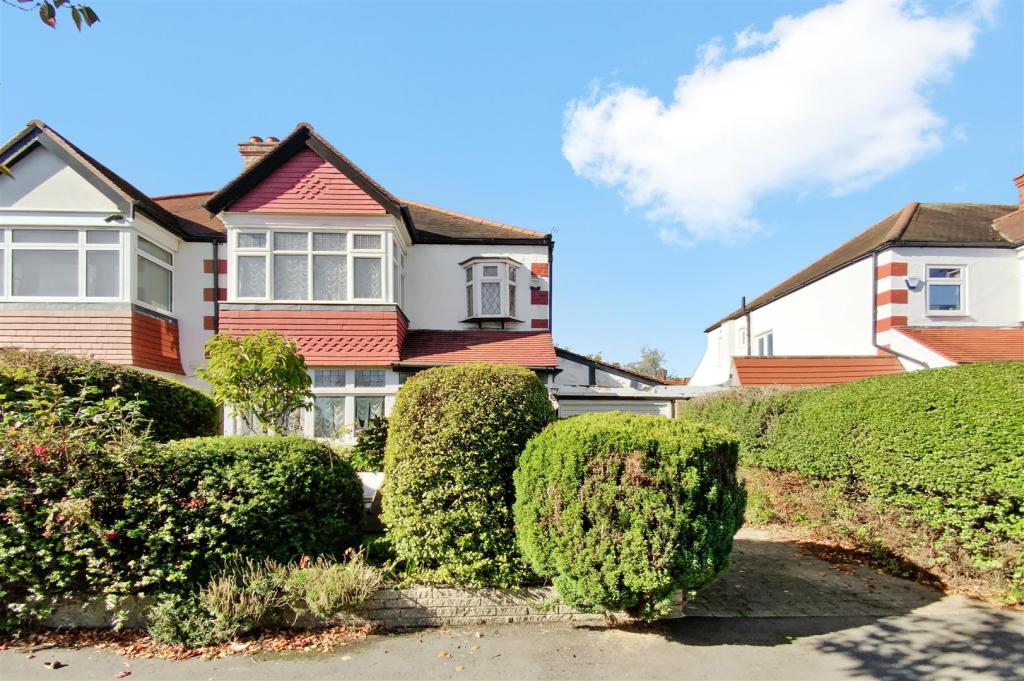 19 Dean Court - UYrdhHswlALCdbW9Terj.jpg