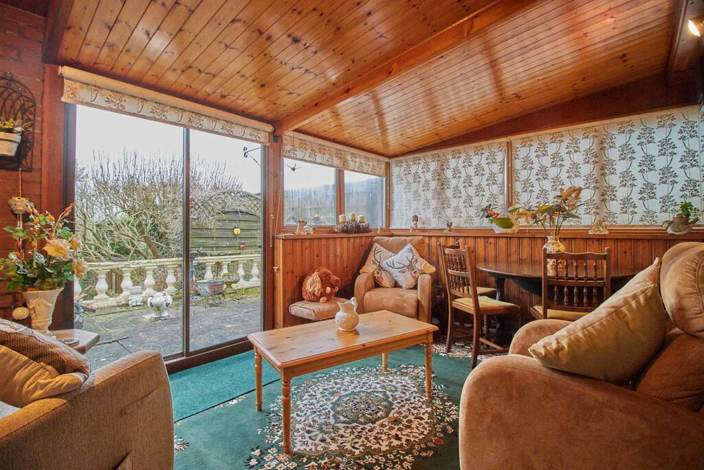 Garden room