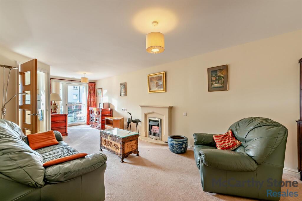 8668941-interior09-800.jpg