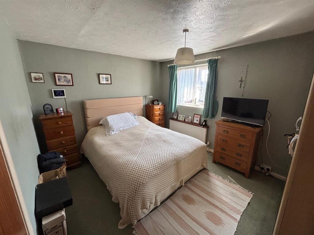 Greenwich_Bed1.jpg