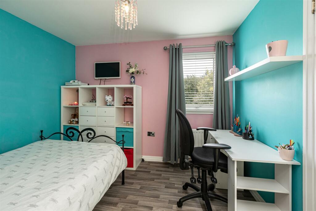 11 Killie Court Tweedbank 32.JPG
