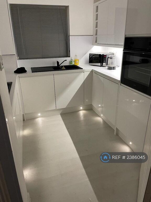 Ultra Modern With High End Appliances
