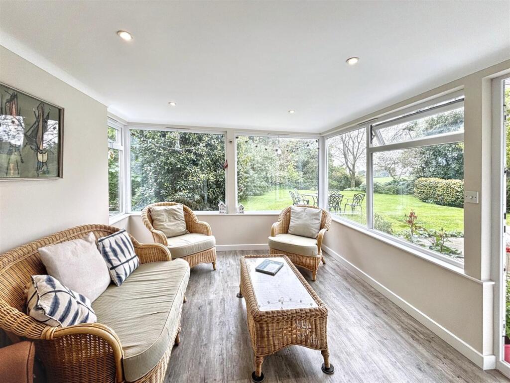 Sunroom.jpeg