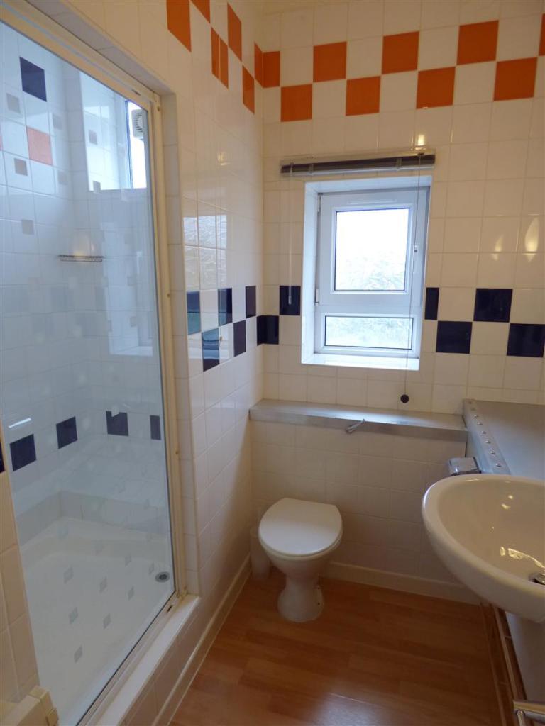 Bathroom.JPG