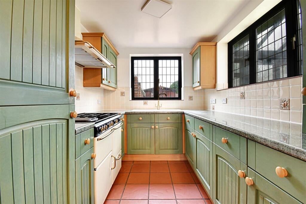 Kitchen.jpg