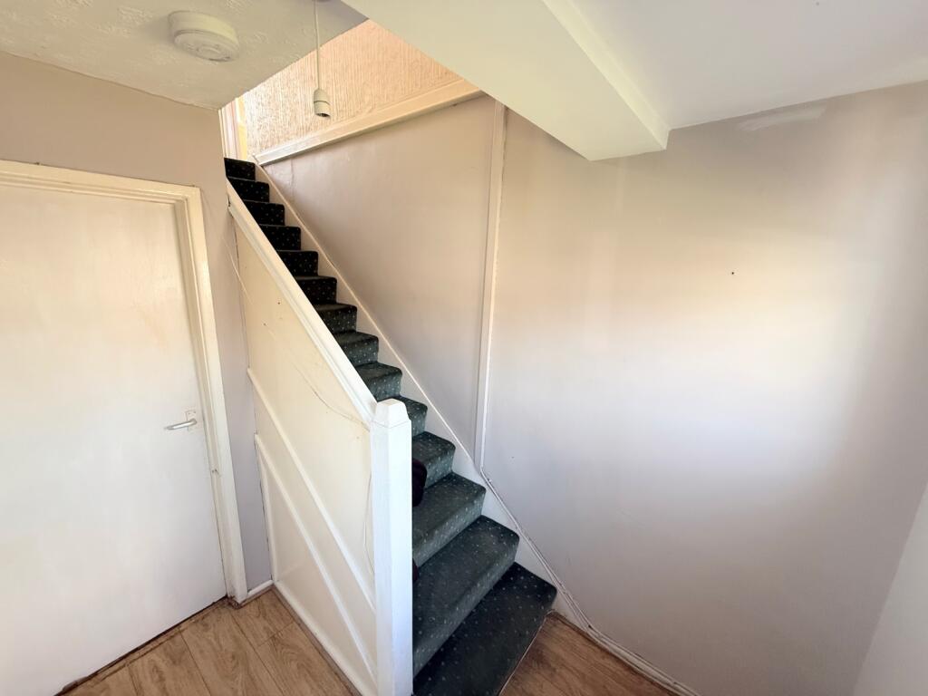 D131B549-0ACA-4128-9A39-D7BD5C209D2B