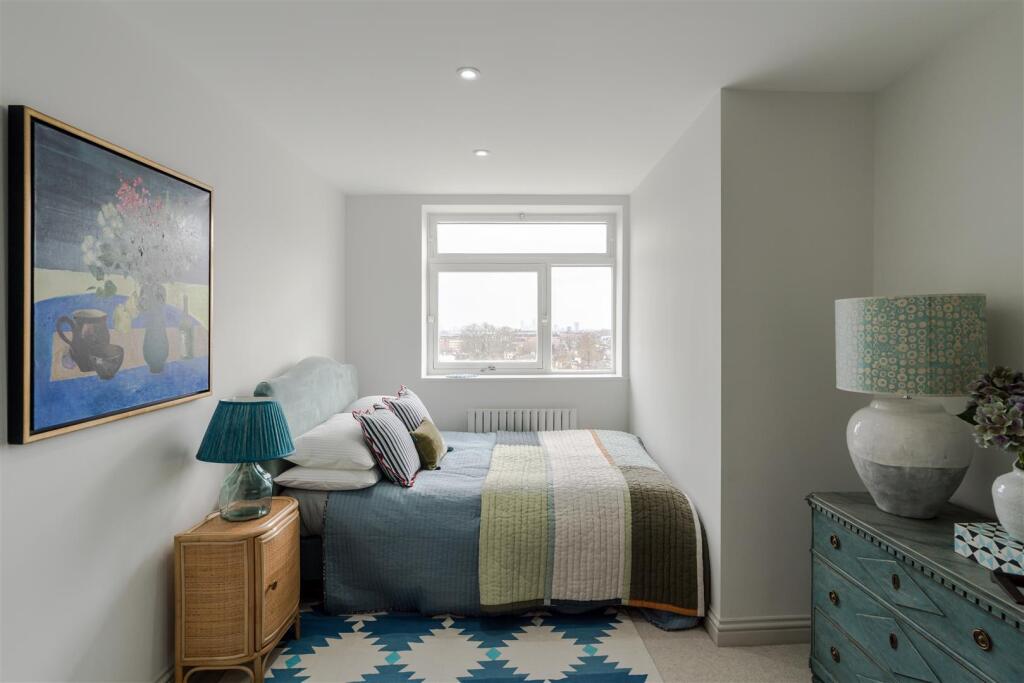 65 Sheringham-10.jpg