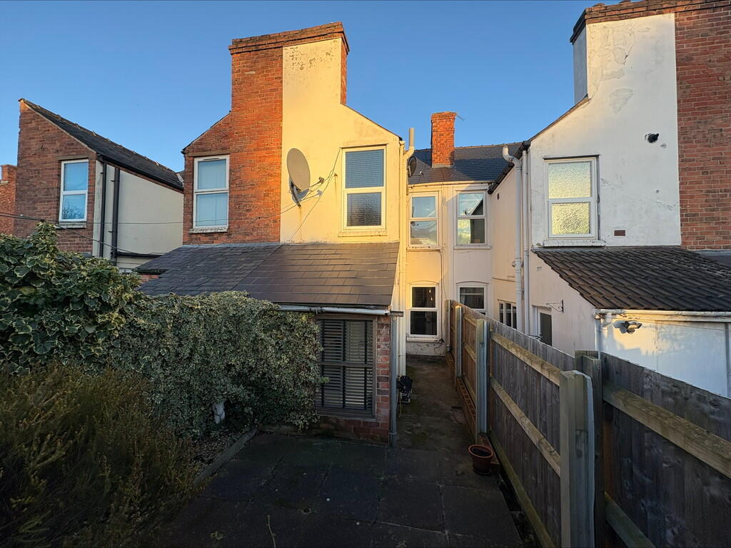 Rear Aspect