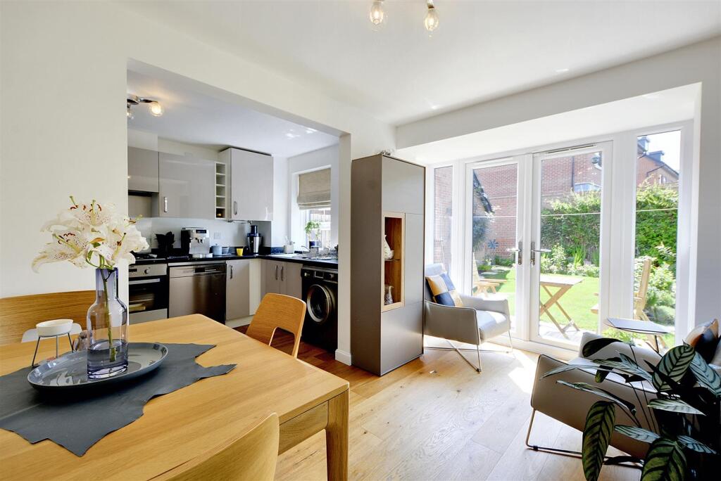 Kitchen Diner_1.jpeg