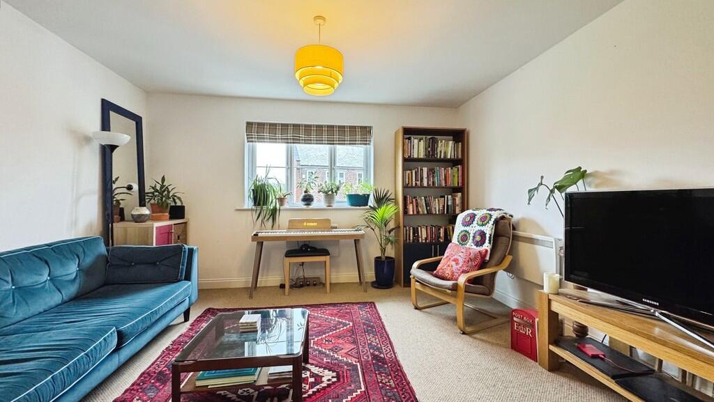 a1444d2e--4AD6-85...