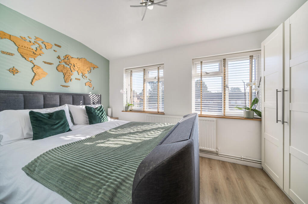 1360034-1-68da64e...