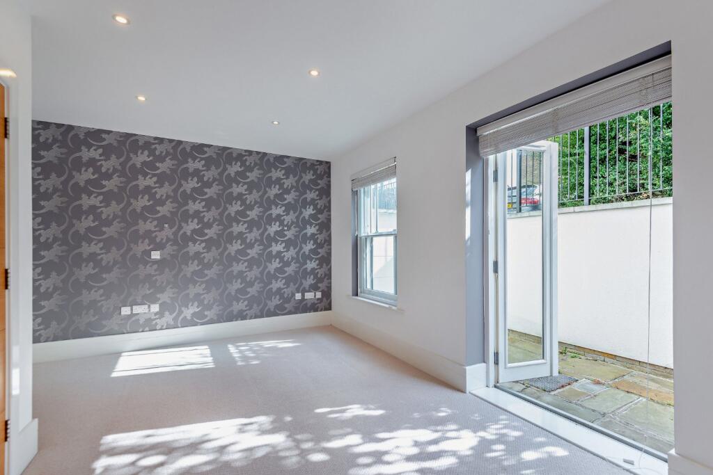 Principal Bedroom