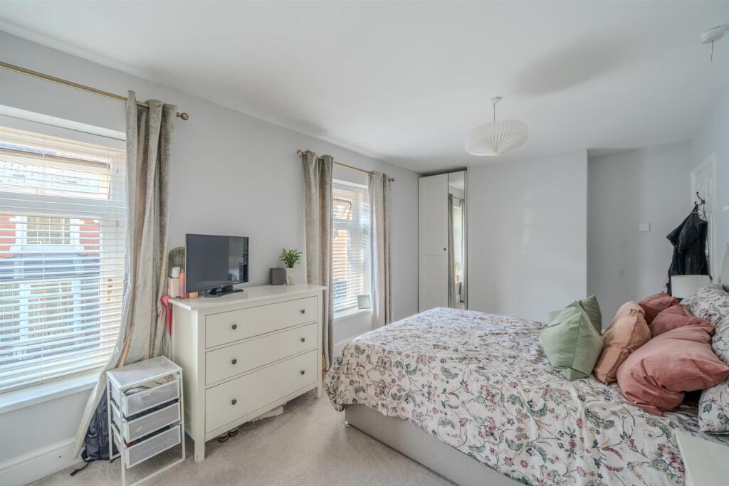 17 Torfaen Terrace-2.jpg