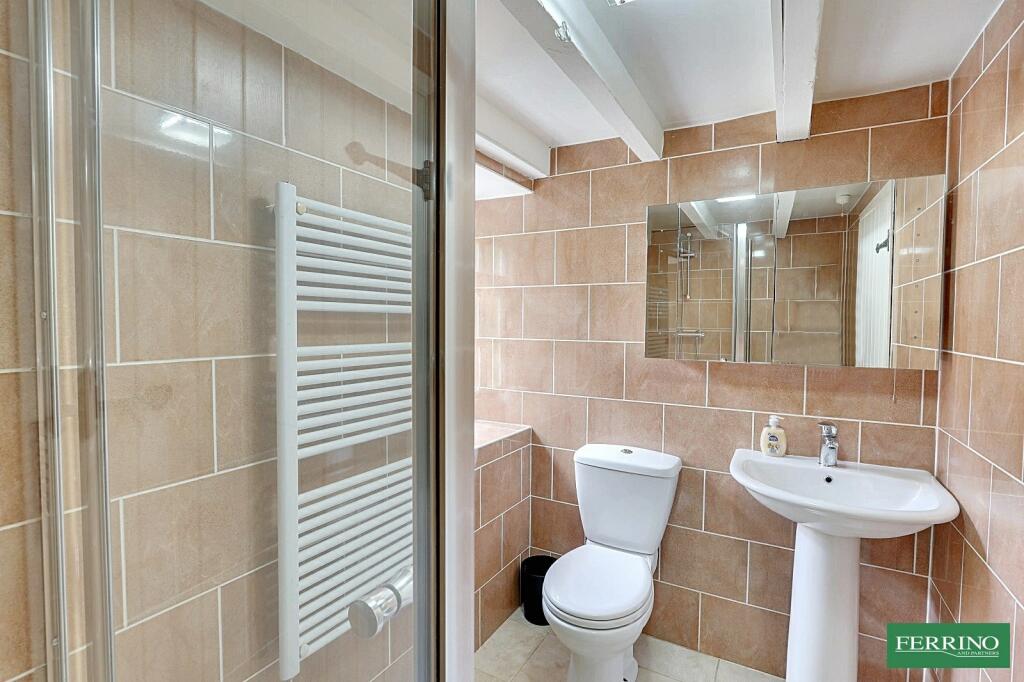 Annex Shower Room