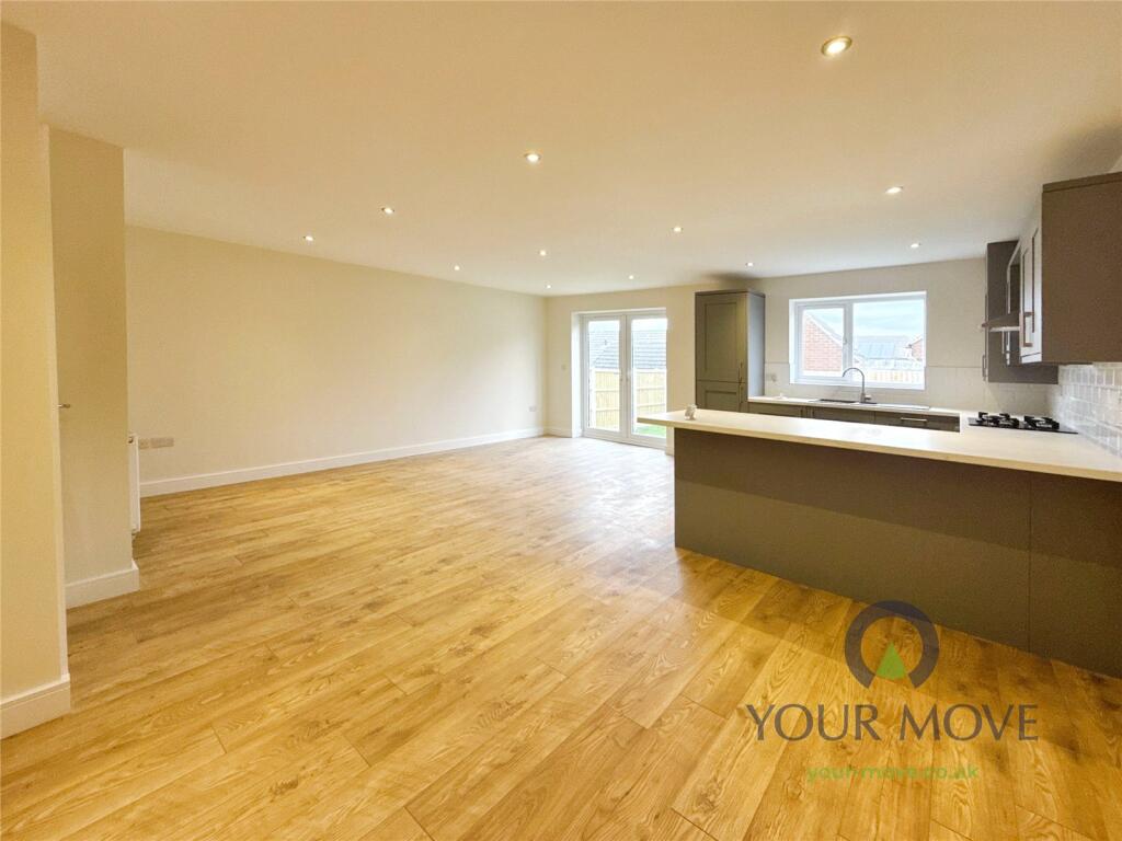 Kitchen/ Living Room