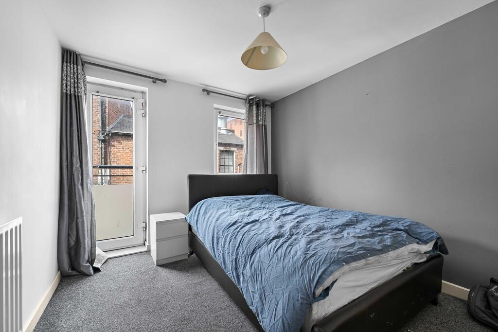 28 Bakers Court, ...