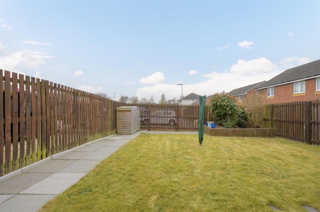 52 Middlebank Rise 027.jpg