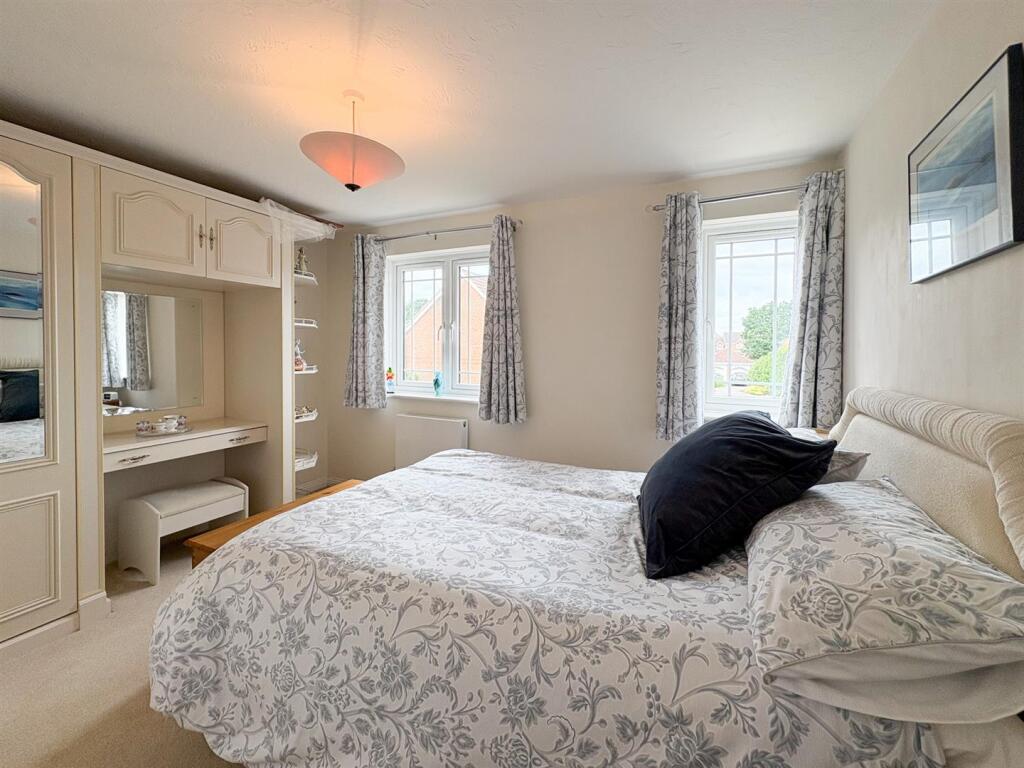 Bedroom 2.jpg