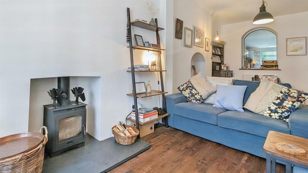 Lounge / Stove