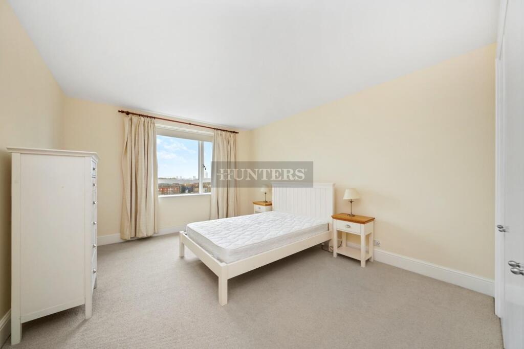 Bedroom 2     .jpg
