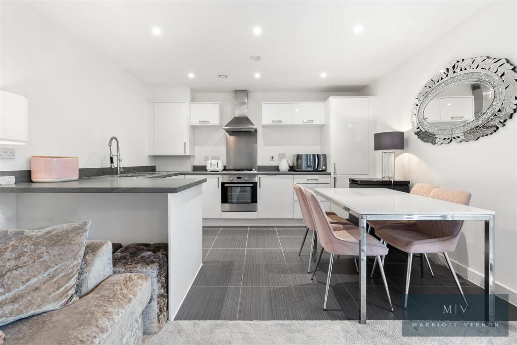 Flat 5, 1, Nihill Place MV-10.jpg