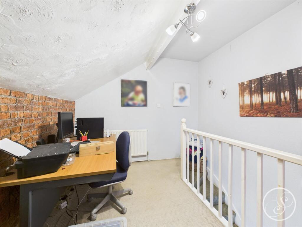 OFFICE SPACE
