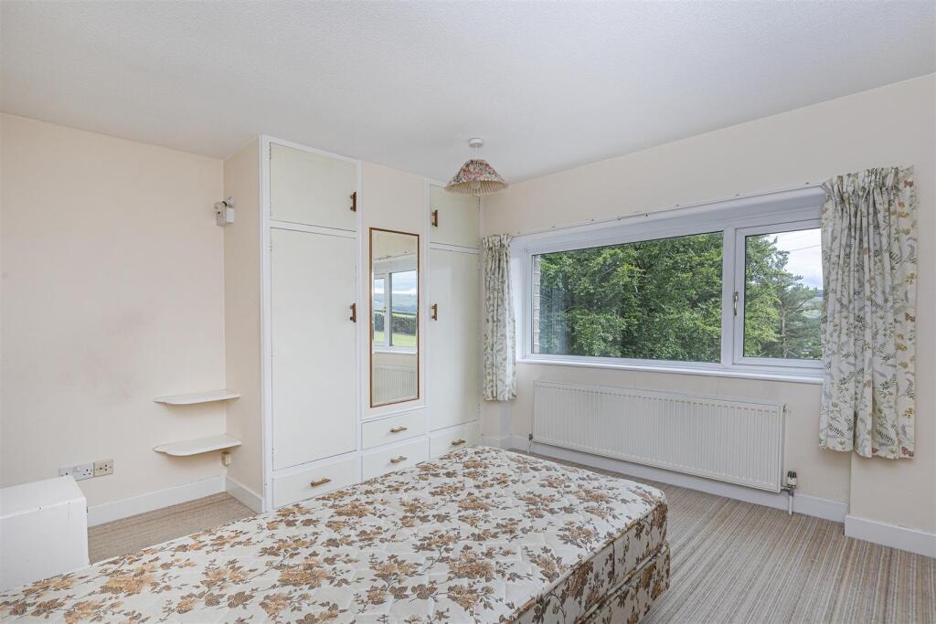 Bramleys Estate Agents - Flush House Lane - Holmfi