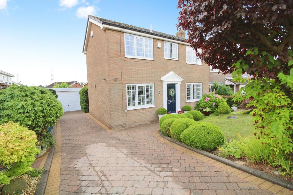 Drive &amp; New Garage