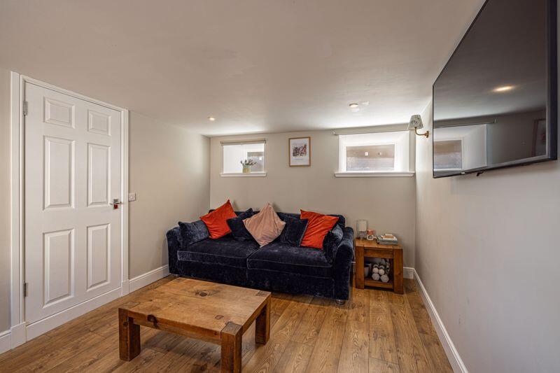 Bedroom 4/Family Room