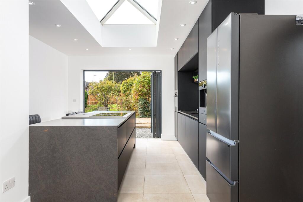 Kitchen/Breakfast Rm