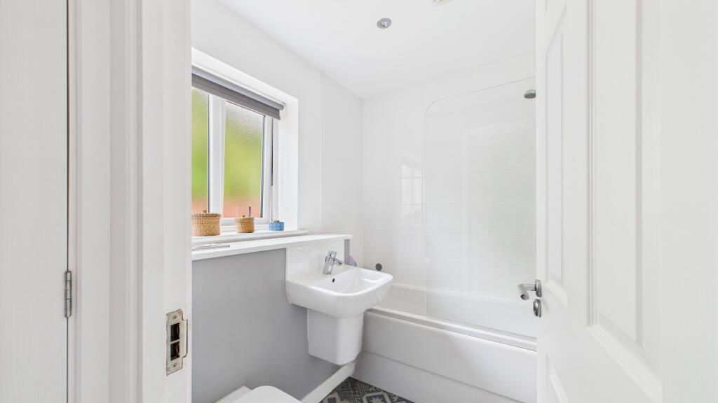 Bathroom (1)