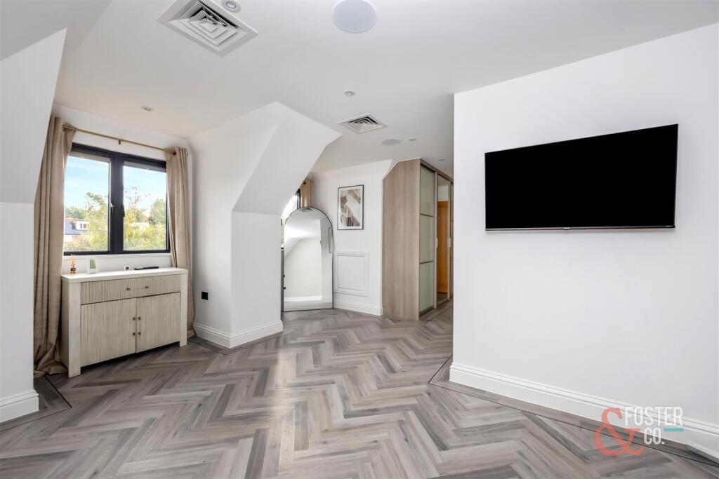 Goldstone Crescent, 57, flat 7-002.jpg