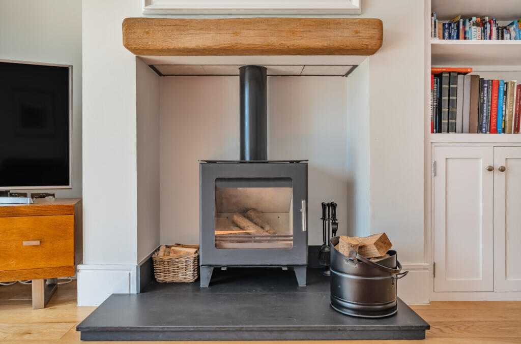 1321753-14-686d63...