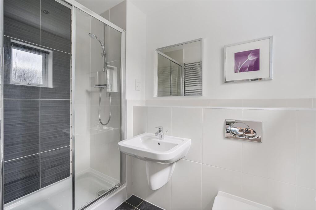 MULBERYY CLOSE (29).jpg