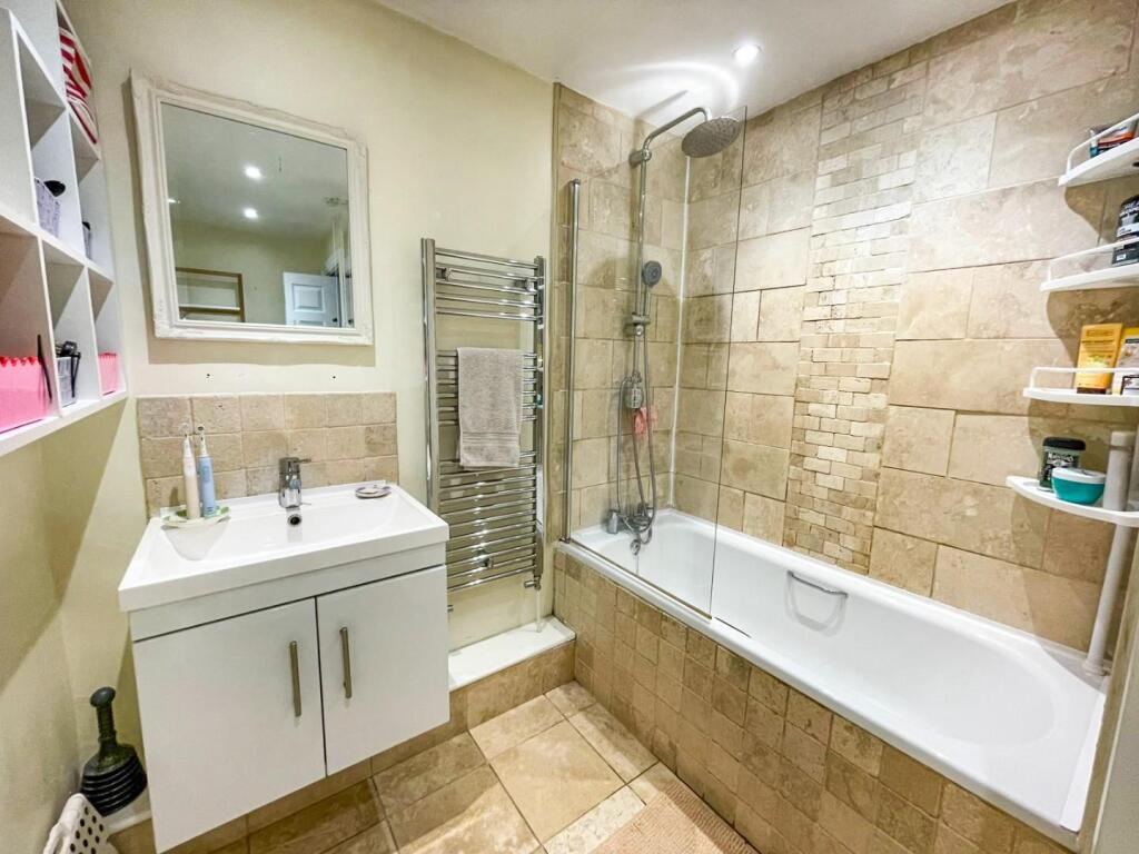 tlc_a7a6c91a-7213-44c7-91a3-a125c3652ada_ad87bcc.j