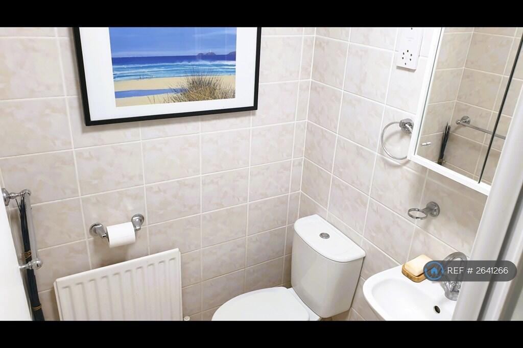 Bathroom 2