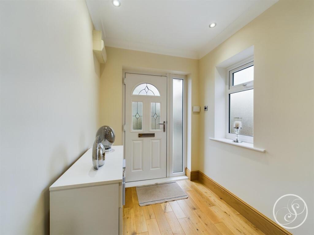 ENTRANCE HALLWAY