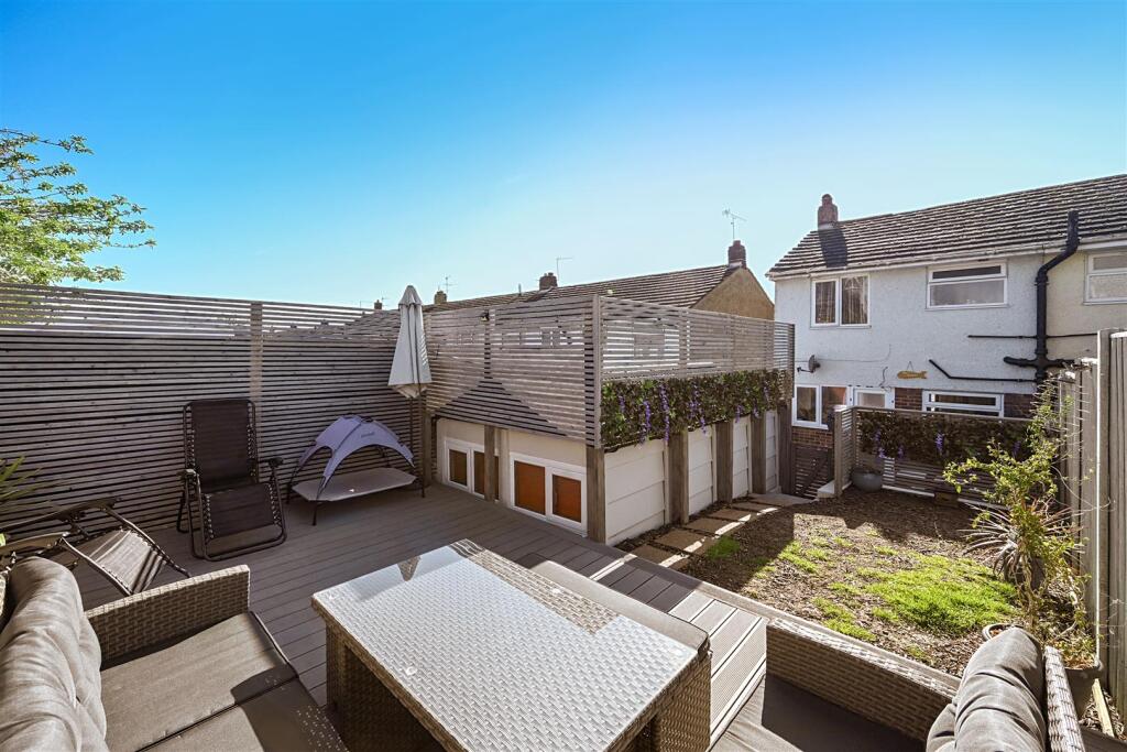 North Road, Portslade BN41 (6).jpg