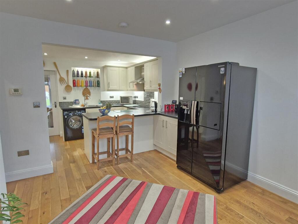 Breakfast Kitchen