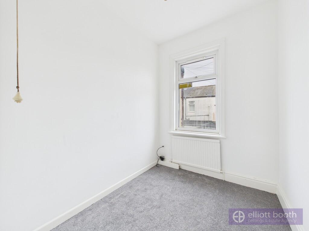 CAM04064G0-PR0057...