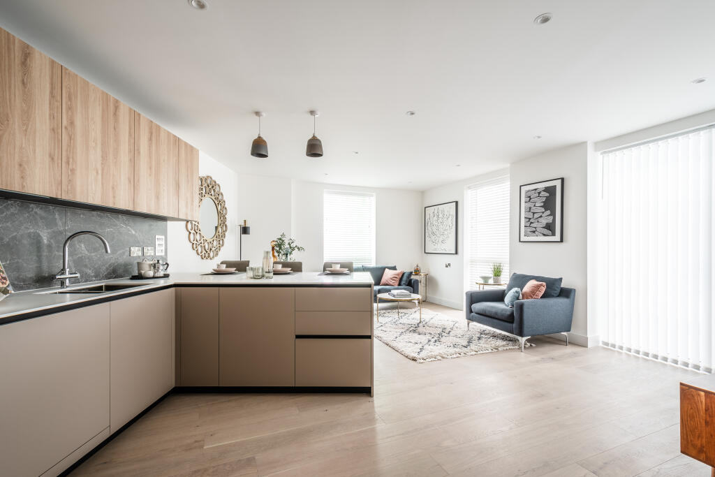 Hoxton House F9 - 17.jpg