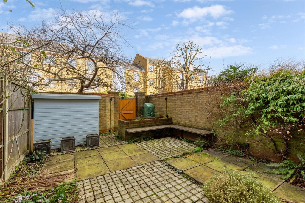 Osier Mews, W4 - FOR SALE