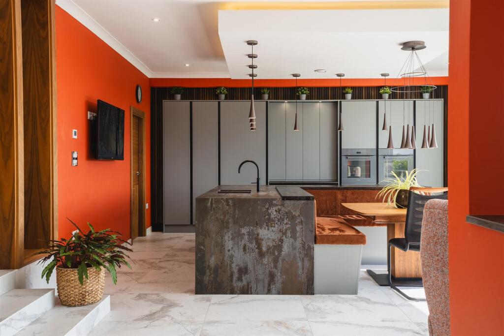Dining Kitchen